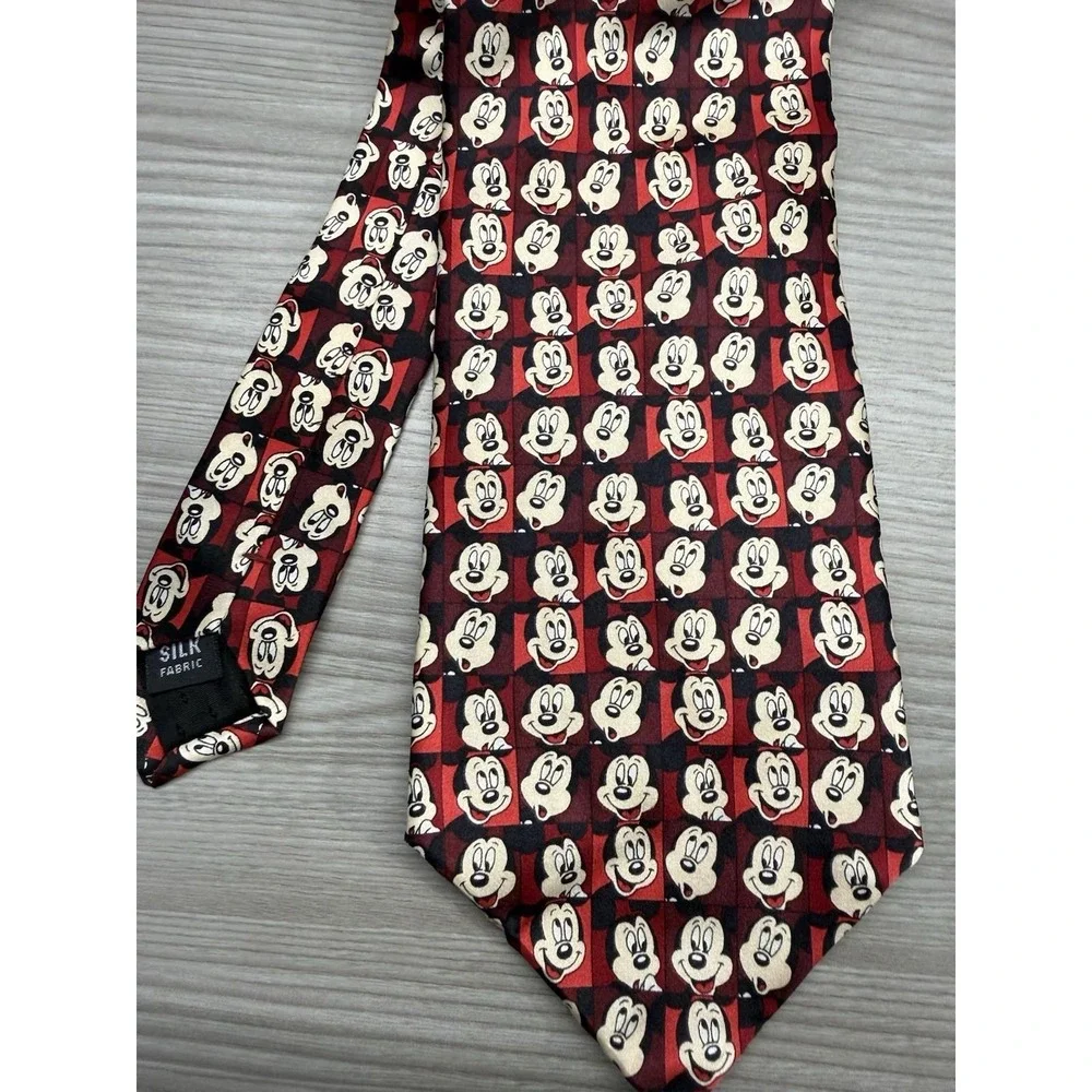 Vintage Walt Disney World Mickey Mouse Tie 90s 100%‎ Silk
